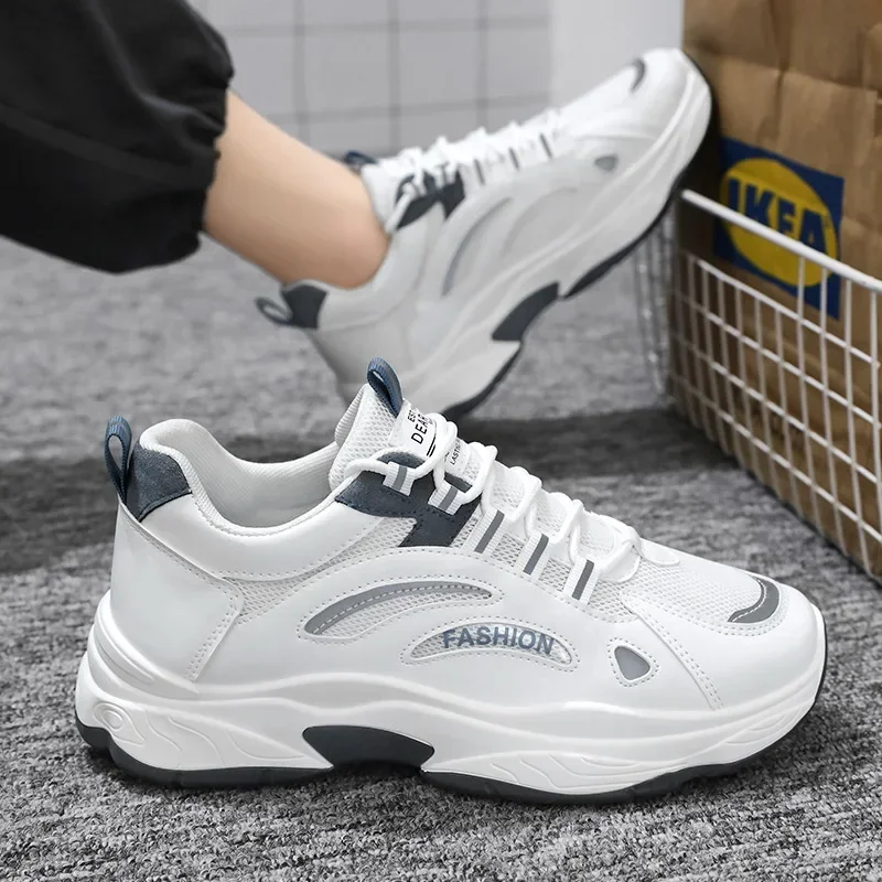 

Autumn Men's Shoes New Breathable Shoes Versatile Little White Shoes Thick Sole Sports and Casual Dad Trendy