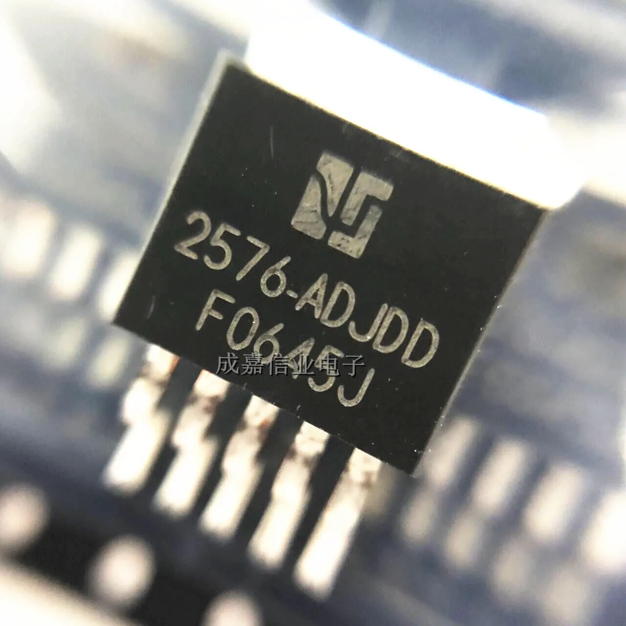 Рисунок 5 - понижающий регулятор напряжени