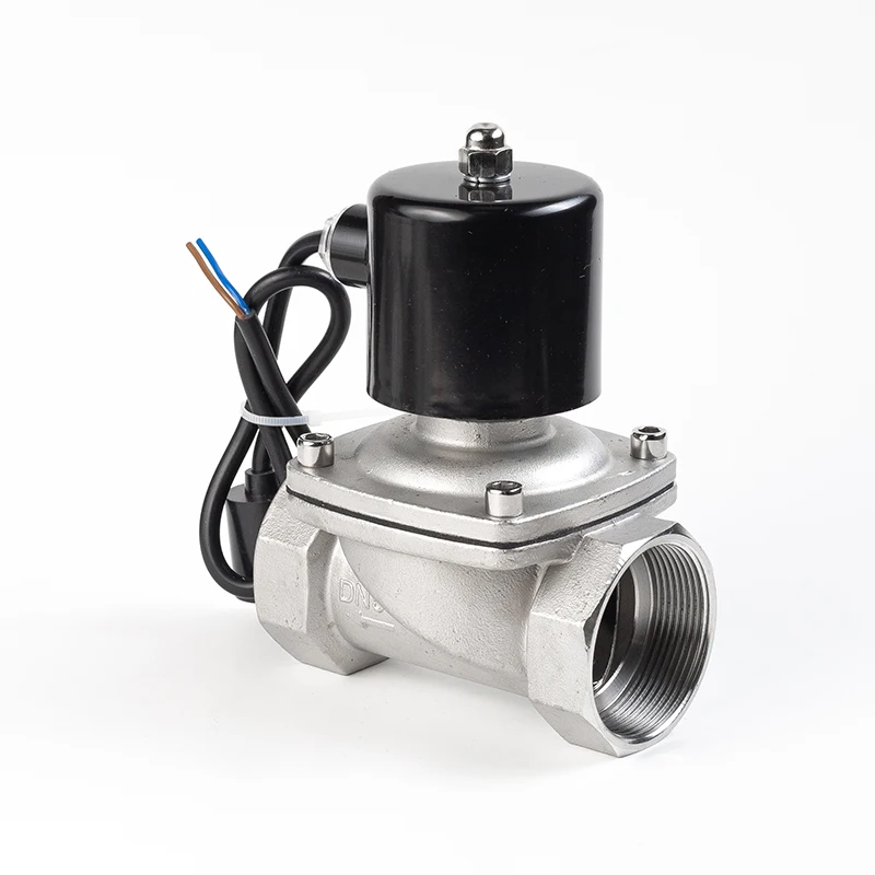 304 1/2 " 3/4" 1 " Stainless Steel Normally Closed Electric Solenoid Valve AC 110V/220V/24V DC 12V Water DN15 DN20 With IP65 DIN