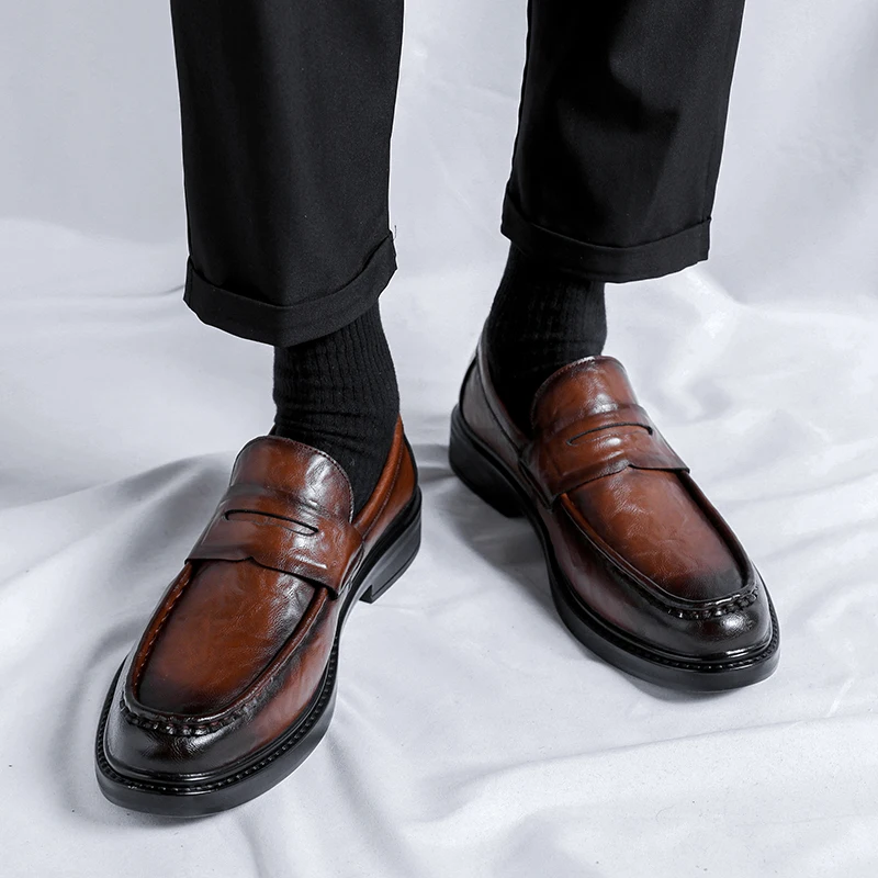 

Brand Black Leather Shoes Men Loafers Slip On Business Causal Leather Shoes Classic Soft Moccasins Zapatos Casuales Hombres