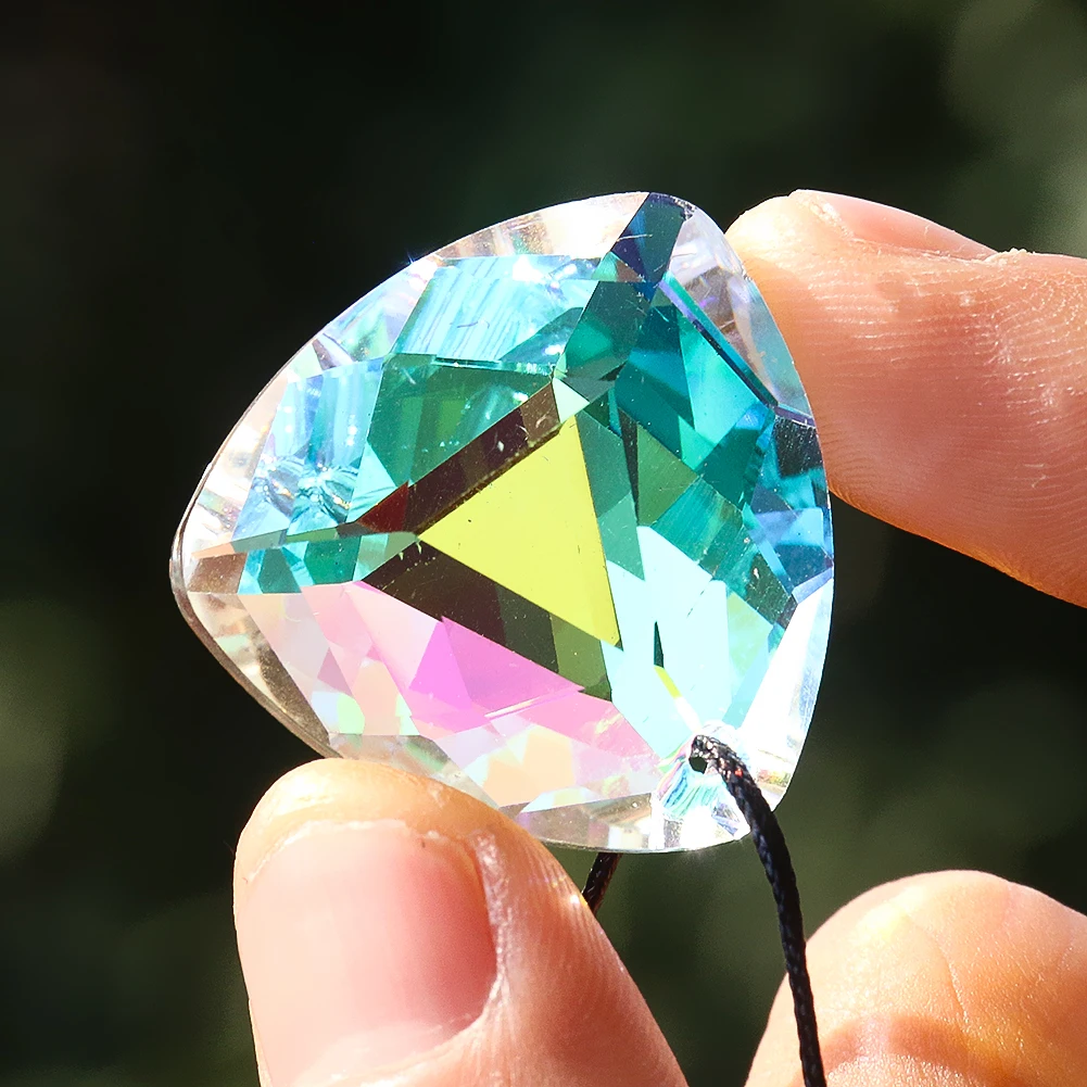 Muy Bien 2PCS 28mm Triangular Crystal Hanging Rainbow Chaser Suncatcher Making Supplies Bead Chandelier Crystals Drops Pendant