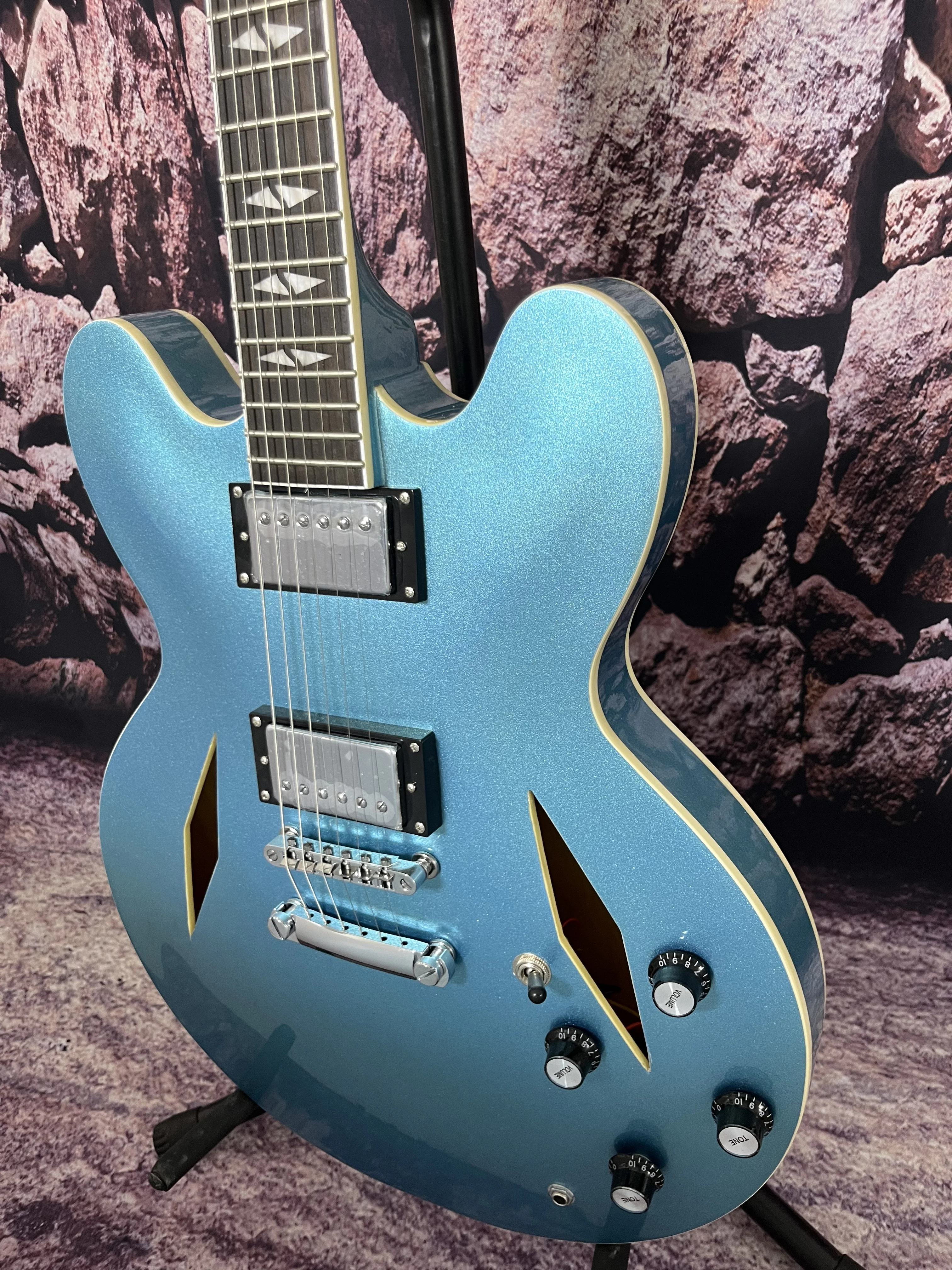 Factory customization electric guitar DG335 metal blue color semi-hollow body