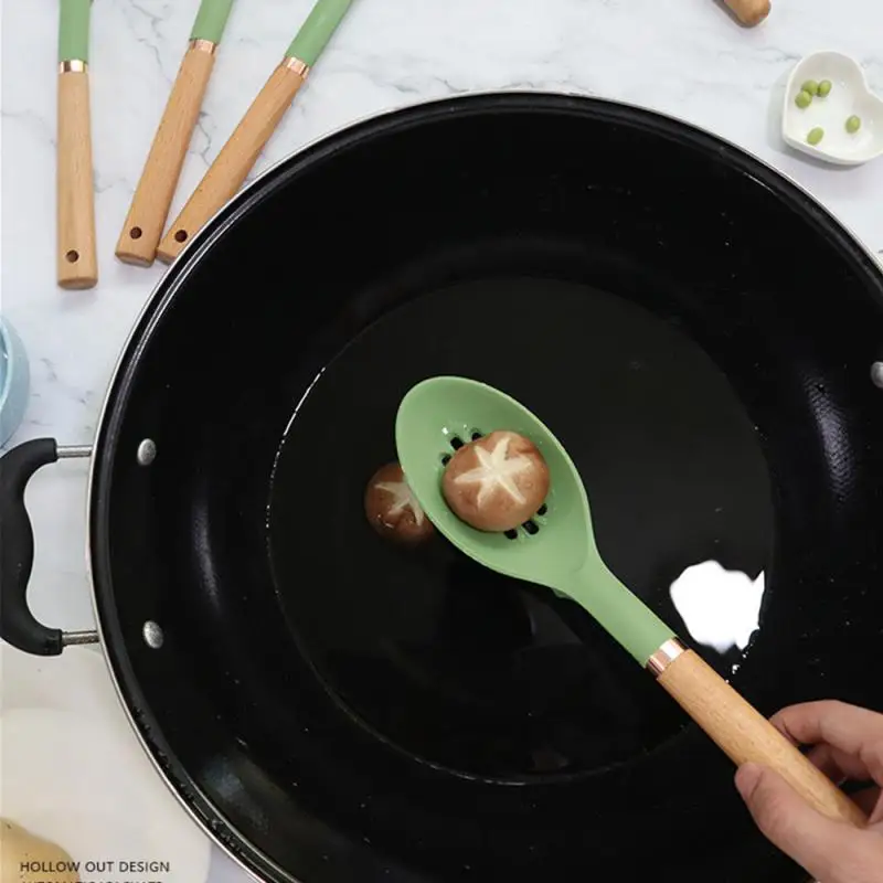 Silicone Kitchenware Non-Stick Cookware Kitchen Utensils Set Spatula Shovel Egg Beaters Wooden Handle Kitchen Cooking Tools kitchen utensils set