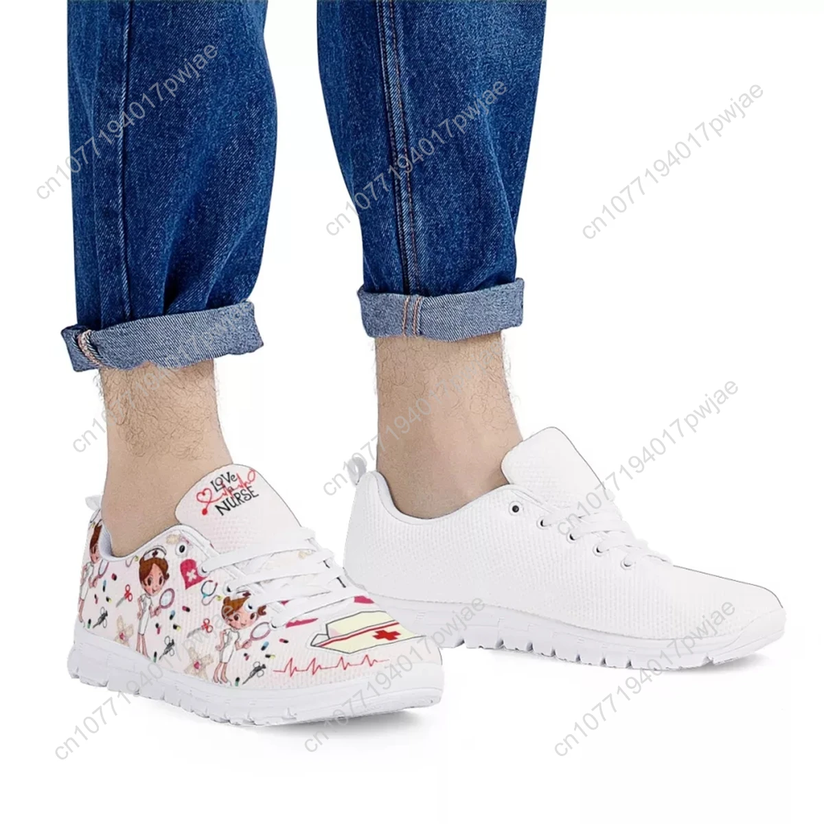 Light Luxury European Pattern Flat Sneakers Non-slip Gauze Breathable Sport Shoes