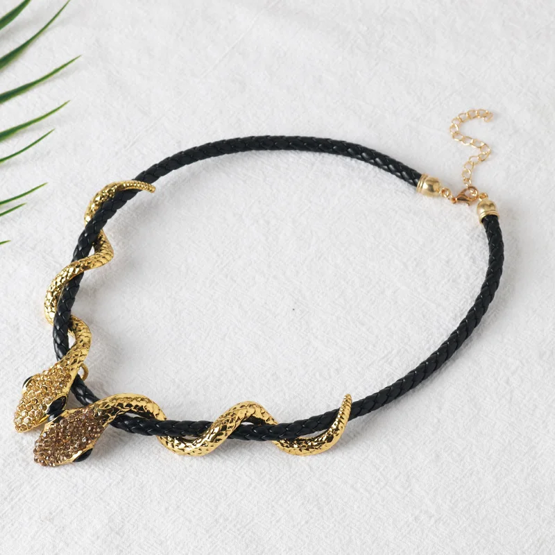 Anime Knight Necklace Fashion Geometry Rope Chain Snake Necklace Double Snake Wrapped Leather Rope Necklace Collar Chain necklace pendant,anime necklace