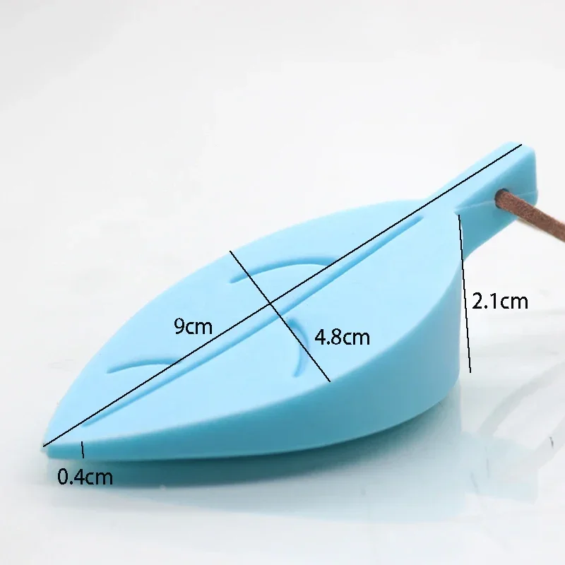 Silicone door stopper creative leaf-shaped silicone door stopper child-friendly hanging windproof door wedge anti-pinch safety catch