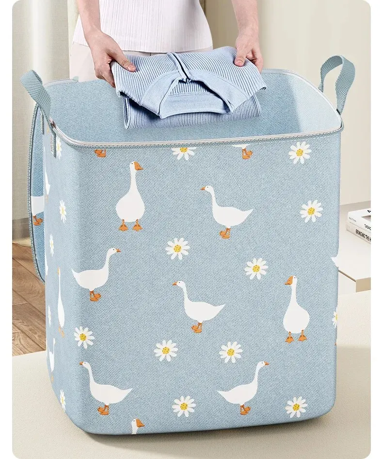 Description Picture 4 of item1Pc Pouch Storage Bag Organizer Used To Store Daily Necessities Foldable Waterproof Material High-Capacity