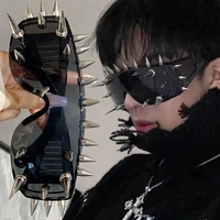 Cool Cyberpunk Metal Rivet Goggles Eyewear Novelty Sunglasses Goggles Punk Gothic Glasses Men Women Sunglasses Steampunk Eyewear