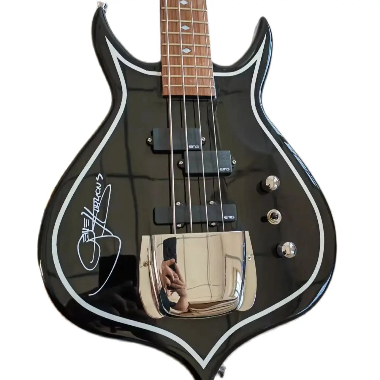 

Изготовленная на заказ 4-струнная электрическая гитара, бас-печи, черная фурнитура, черный, белый