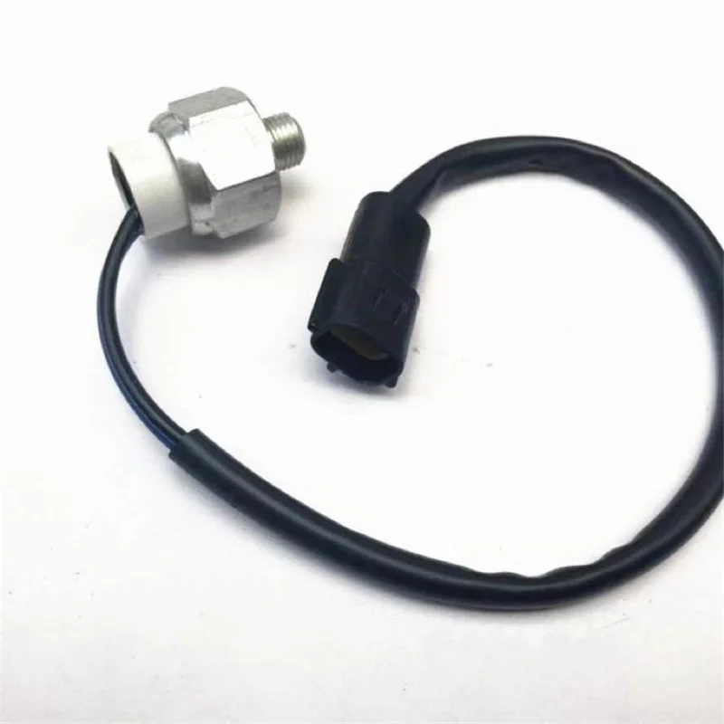 

Transmission oil cooler switch/sensor for SAIC ROEWE 750 MG7 1.8T Temperature sensor