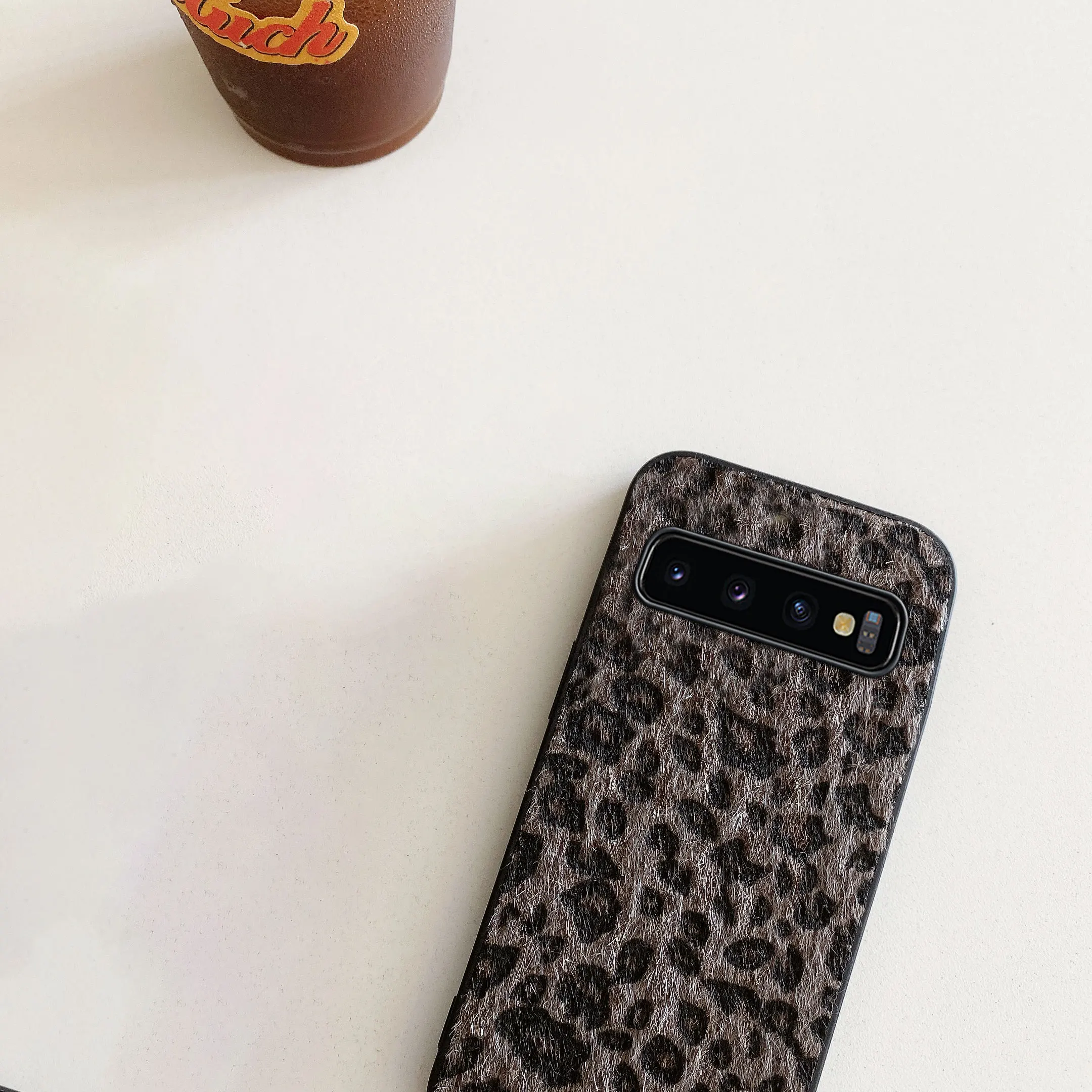 Retro Style Leopard Print Plush Leather Phone Case