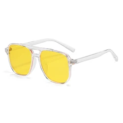 Vintage Oversized Pilot Sunglasses with Yellow Lenses - Unisex Eyewear (Transparent yellow)