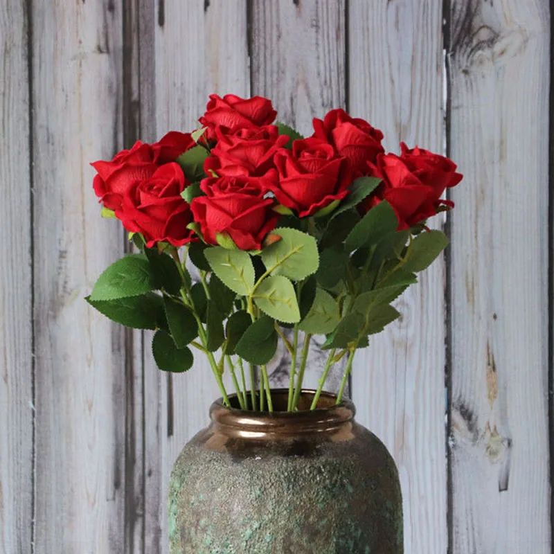 Elegant Artificial Red Roses – Realistic Faux Floral Arrangement for Weddings and Home Décor