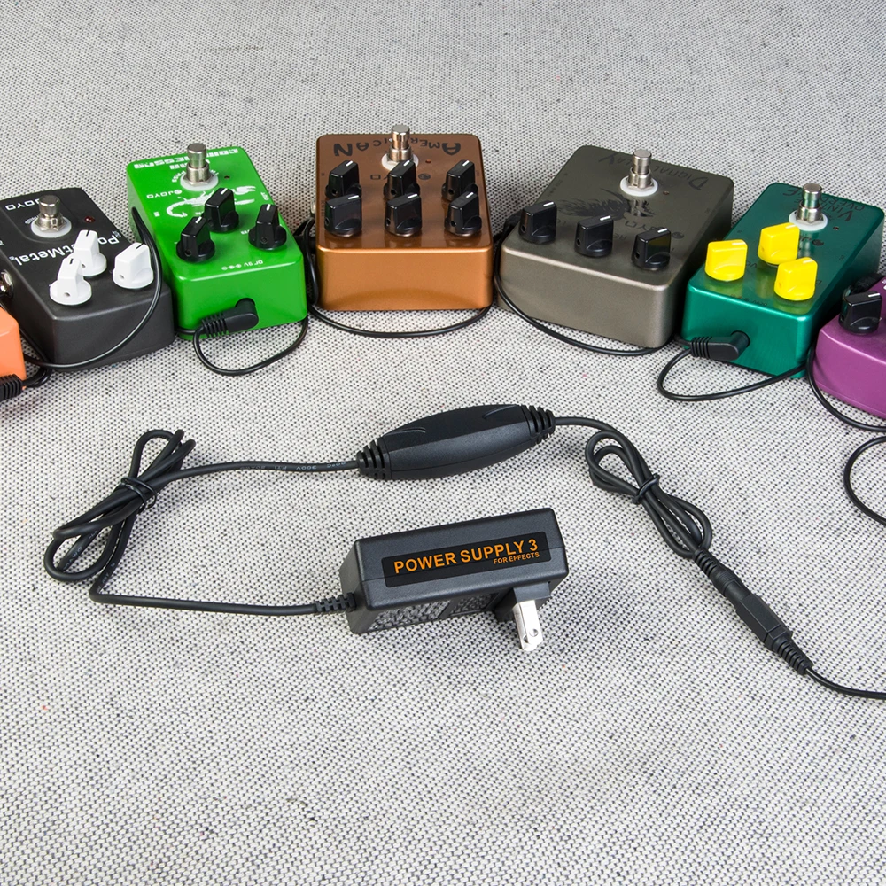 JP-03 Guitar Pedal Power Adapter DC 9V 2000mAh Output 3.5mm Converter Multi-plug