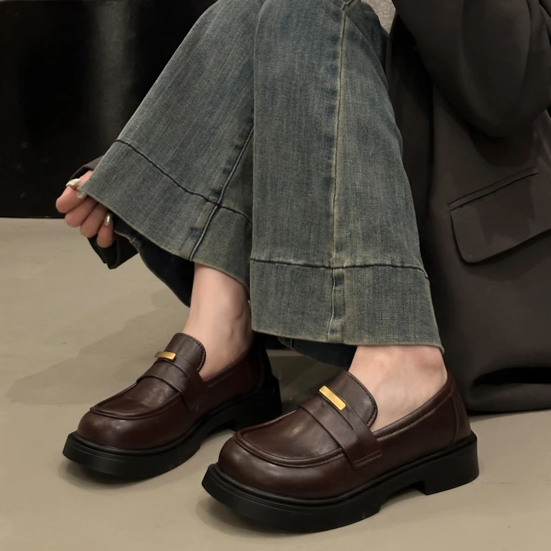 Aphixta PU Leather Fashion Loafers Metal Bucke Dec Women Shoes Slip On Women Casual Shoes Med Heel Round Toe Spring Autumn Shoes