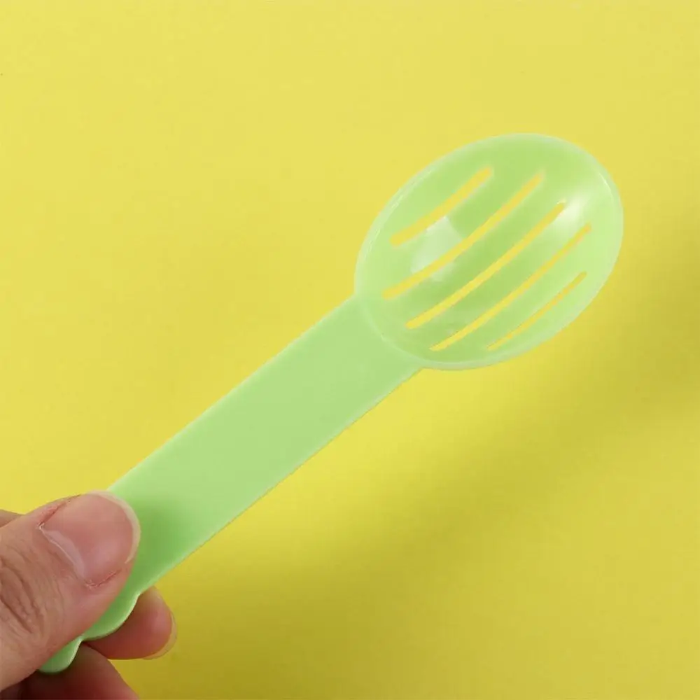 Mini Hamster Sand Scoop Random Color Plastic Small Animal Litter Shovel Hamster Bathroom Cleaning Shovel Pet Bath Spoon