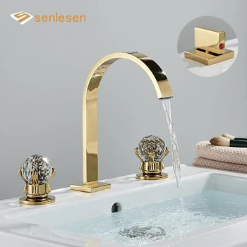 Golden Square Basin Faucet 1