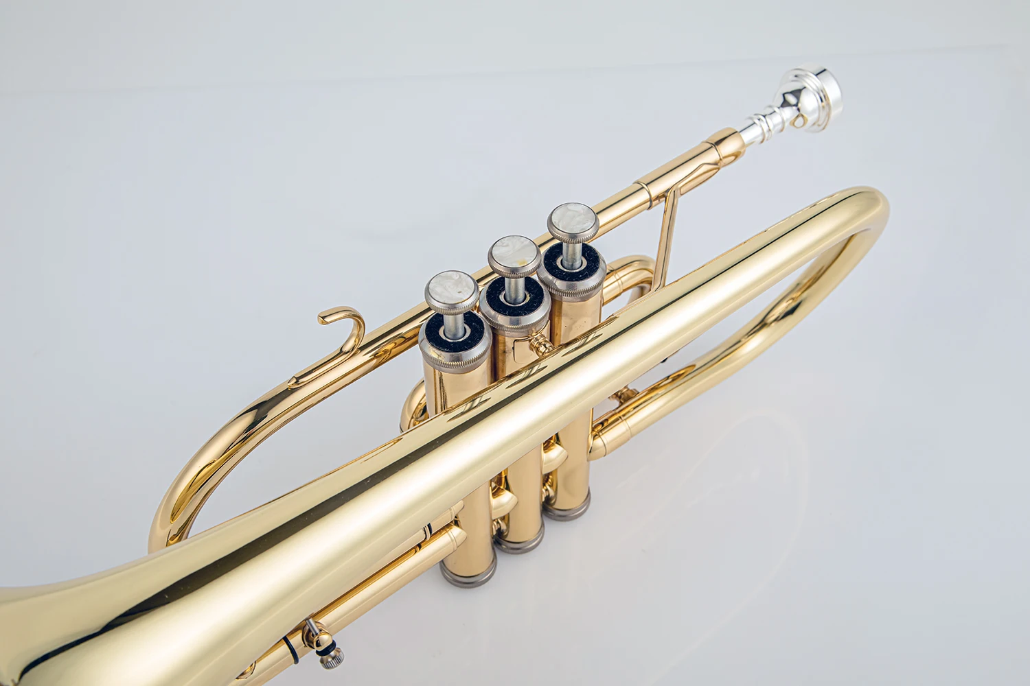 Bb Cornet Yellow Brass soprano brass instruments YCR-2310III Standard Bb Cornet Bb Cornet w/Case 01