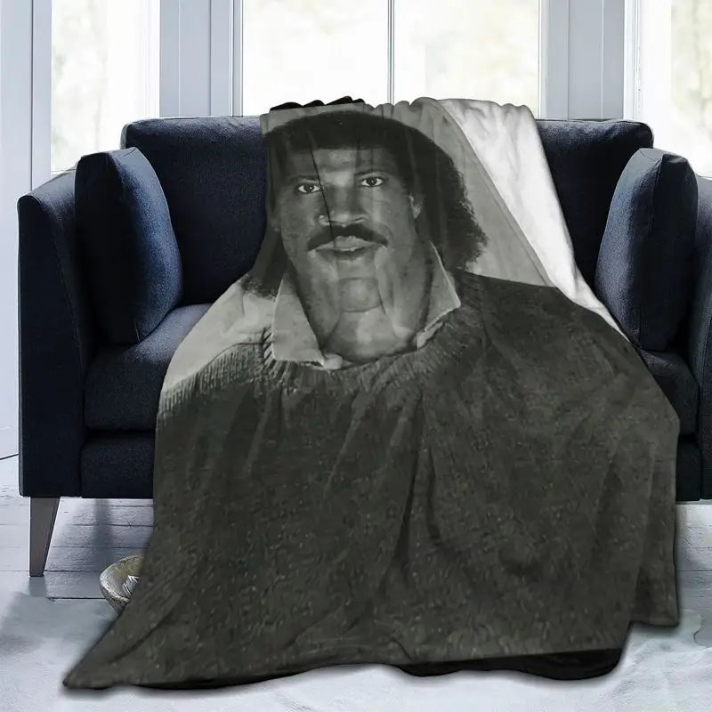 Lionel Richie-��� ���� 1983 01 ���, ������ ���� �ڶ� �ø��� �Ǻ� ģȭ�� ķ�� ���