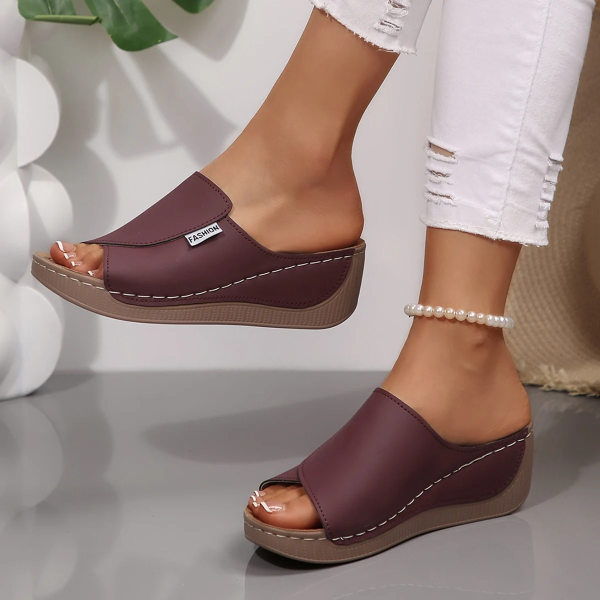Neue Damen Keilabsatz-Pantoletten Sommer 2025 – Modische offene Sandalen mit Schnalle, atmungsaktiv und bequem – Detail 23