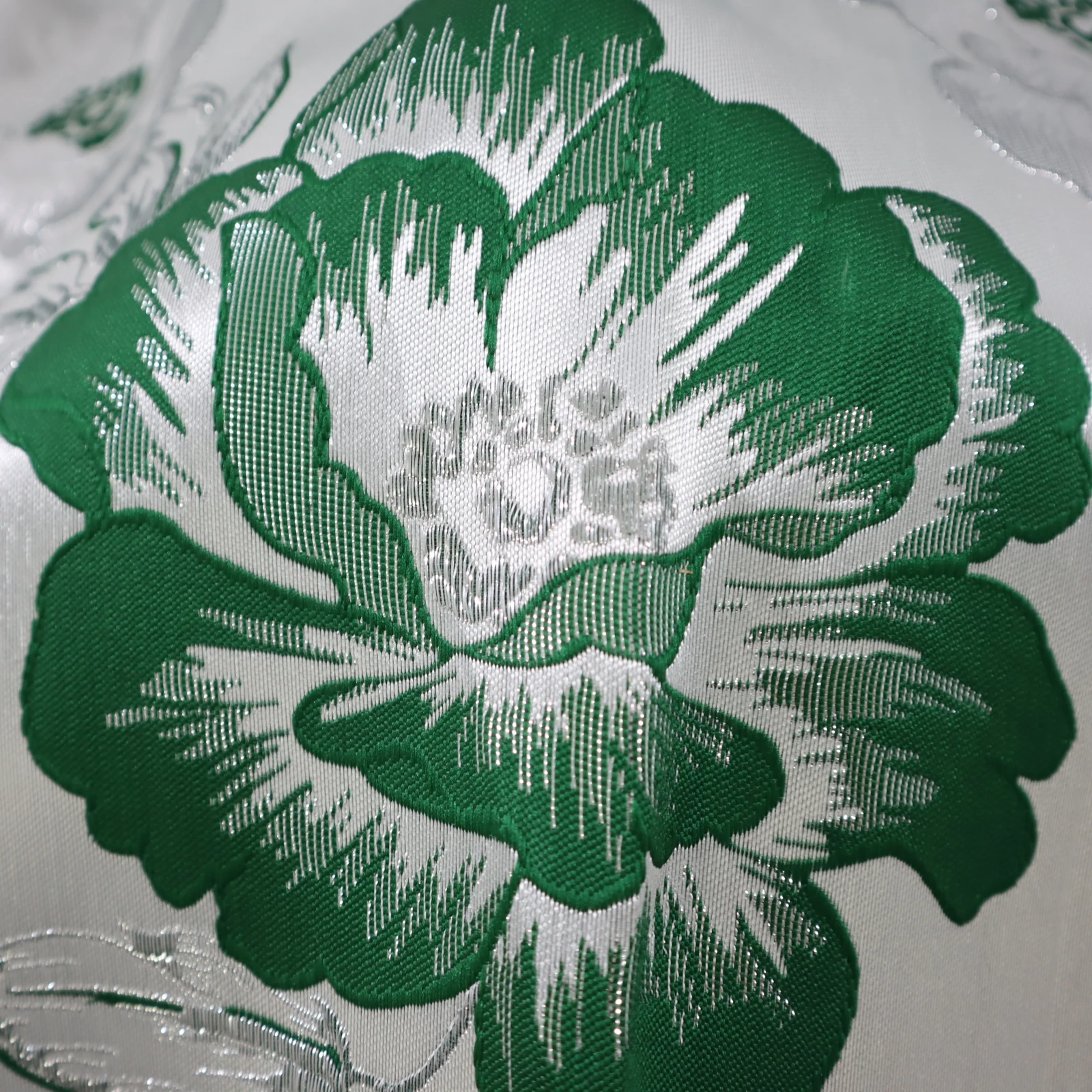 2022 Latest French Brocade Gliding Lace Fabric High Quality African 5 Yards Jacquard Embroidery Lace For Wedding Evening  Dress