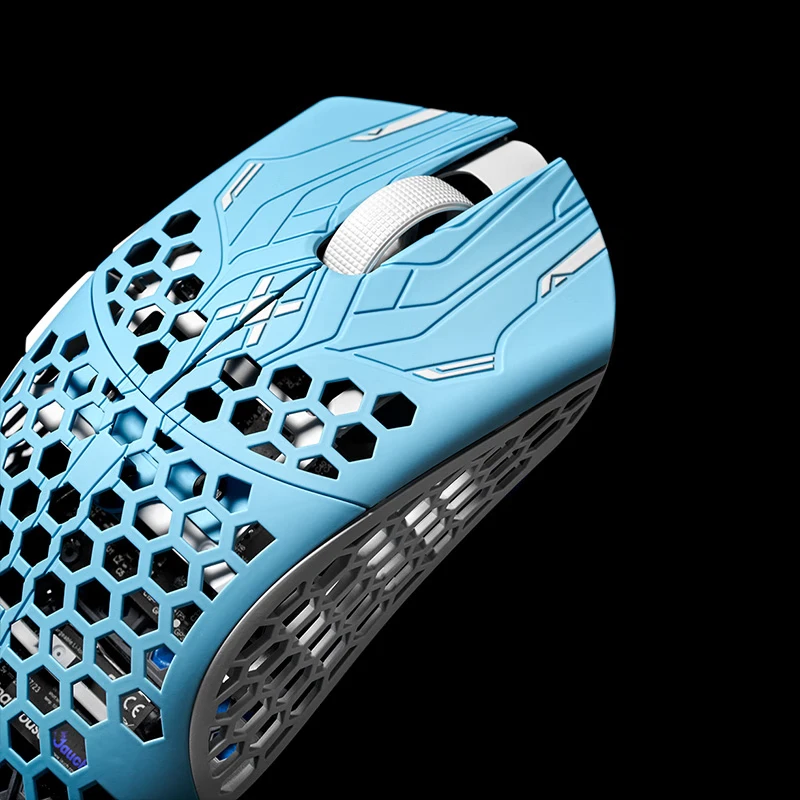 FINALMOUSE UltralightX ULX Pro Gaming Mouse 8K Polling Rate