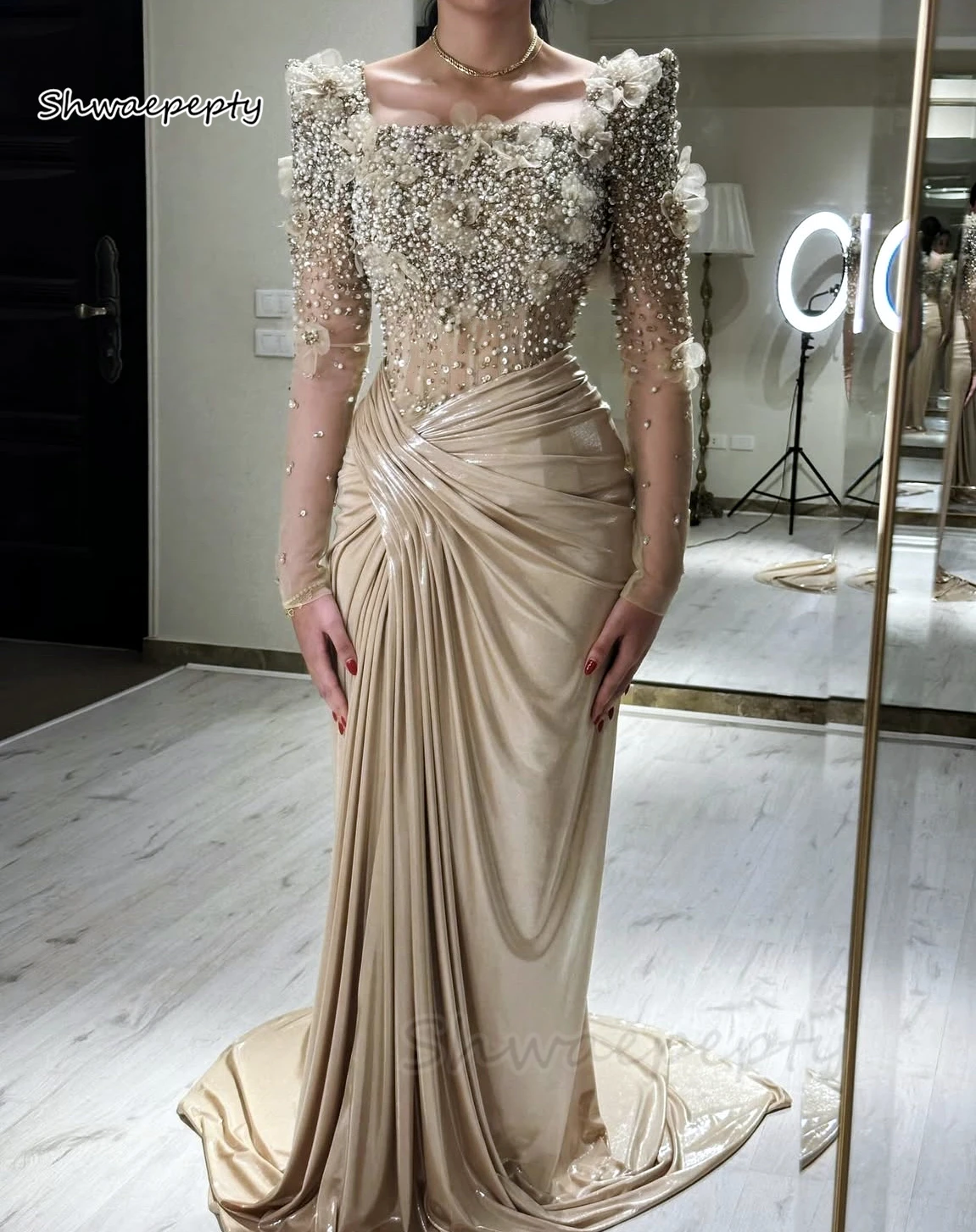 Elegant Beaded Evening Dress Long Sleeves 3D Floral Appliques Ruched Champagne Formal Dress Customized Reception Gown 2025 2