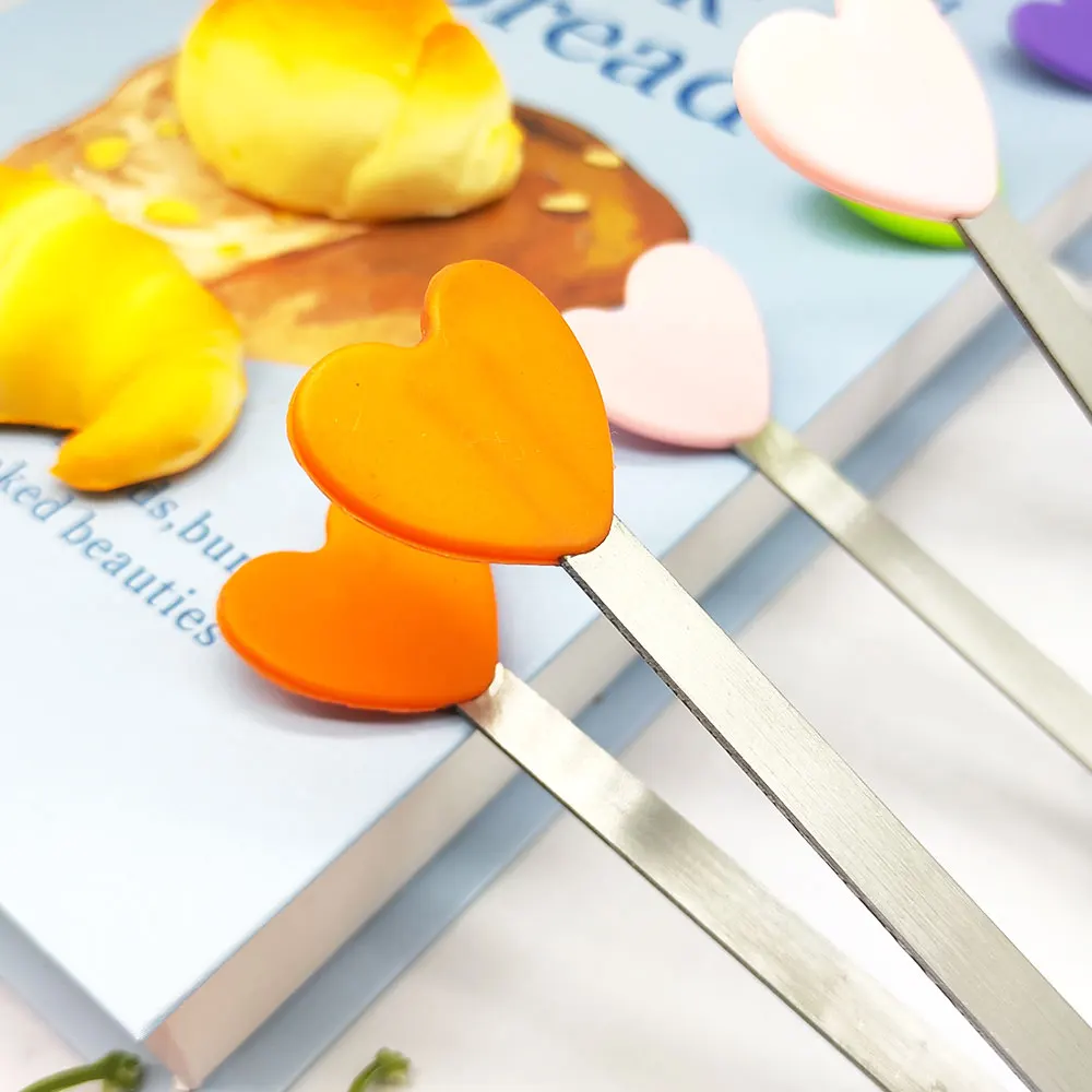 Food Grade Heart Shape Silicone Mini Tongs Non-Slip Cooking Tongs Small Food Ice Cube Clip For Home Kitchen BBQ