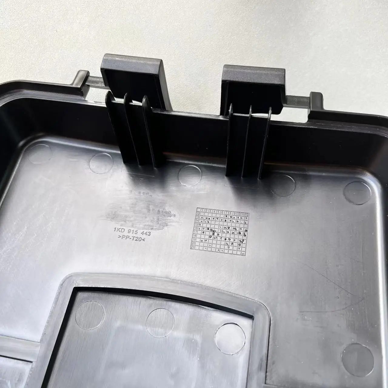 Battery Cover Dust Cover Protection Box Set For VW CC Passat B6 Golf MK5 MK6 Tiguan Audi A3 Q3 1KD915443 1KD915335 1KD915336 battery insulation cover