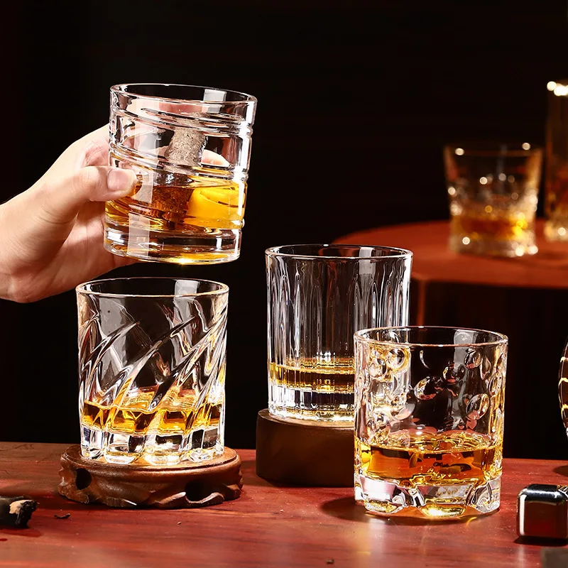 

European Crystal Rotating Wine Glass, Decompression Rotation, Whiskey Shot Glass, Beer Gao Peng, Heat-Resistant Water Cup