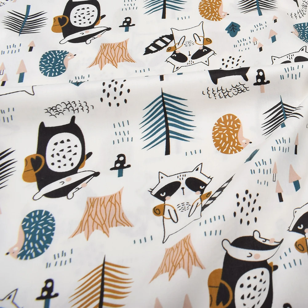 Chainho,Printed Twill Weave Cotton Fabric,DIY Sewing Quilting Material,Patchwork Cloth,8 Designs Cartoon Series,2 Sizes,15C381