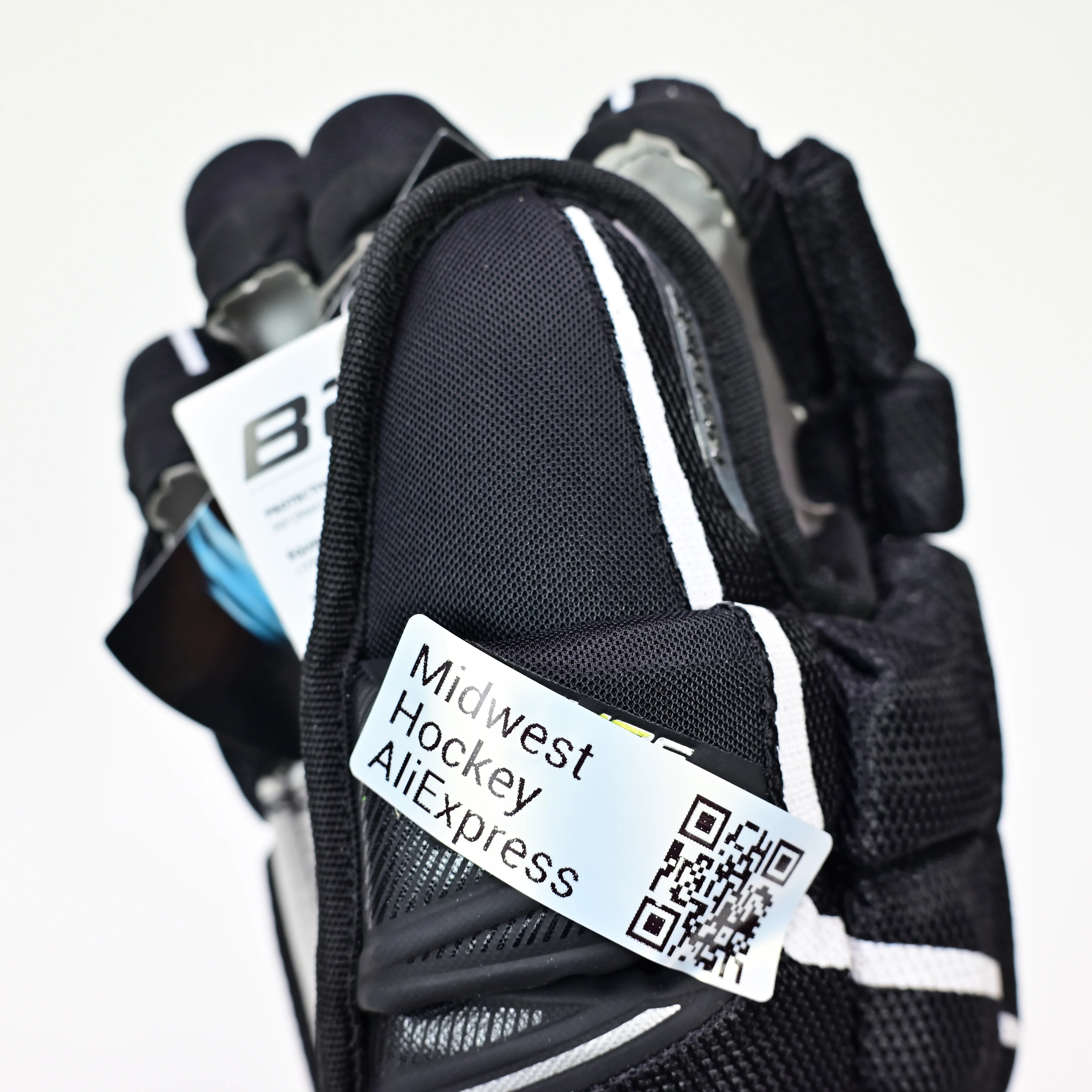 Ice Hockey Gloves 13 Inch BAU Brand for Men Women