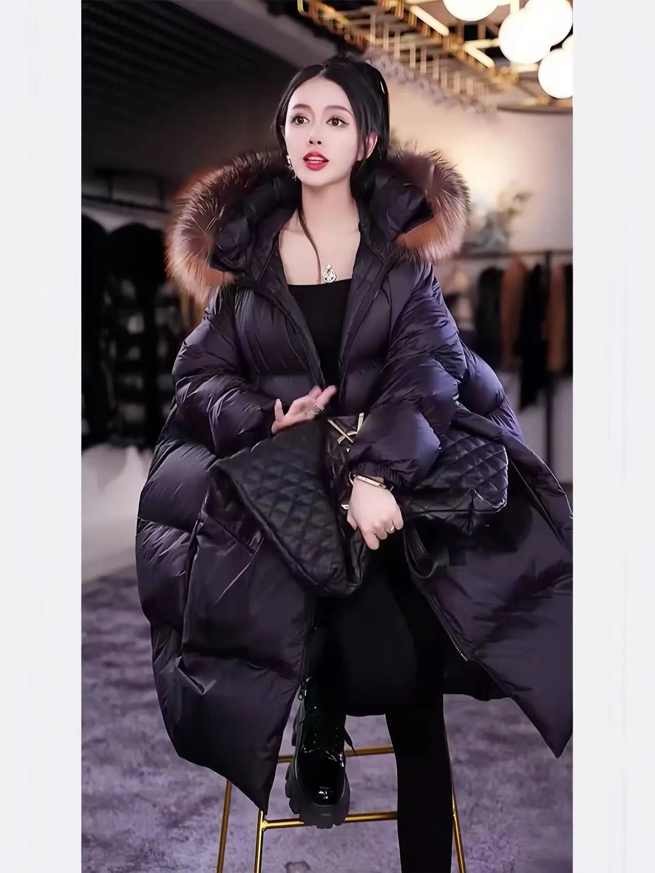 Black Hepburn Style Down Jacket, High-end and Stylish Loose Jacket for Women, European Autumn and Winter New 2024