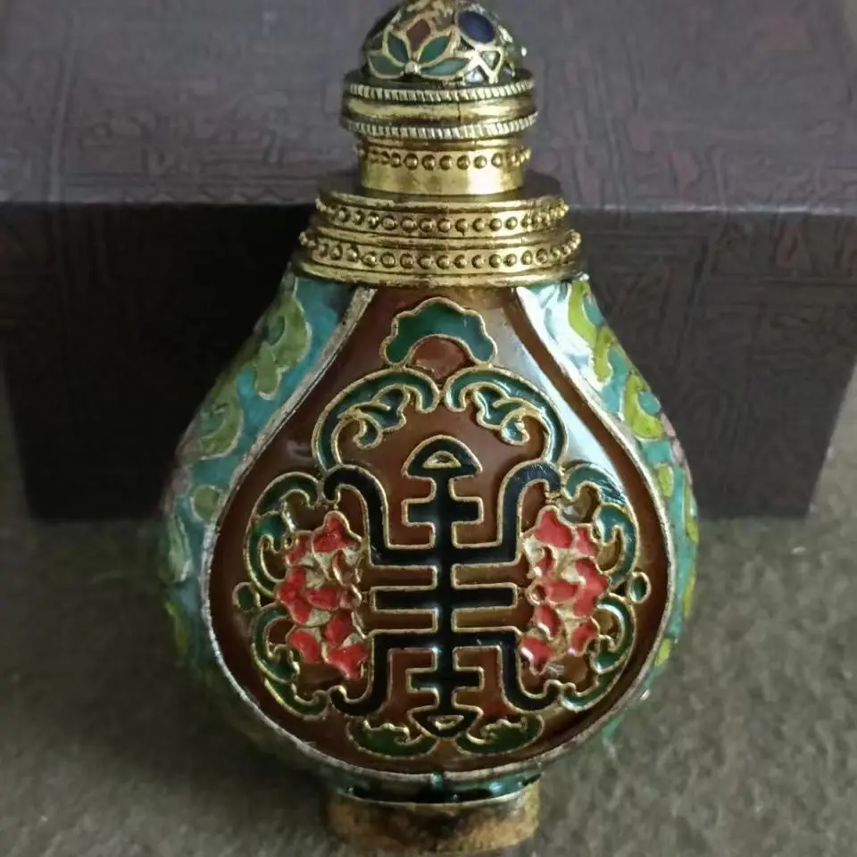 

Chinese Antique High-End Cloisonne Bronze Body Snuff Bottle