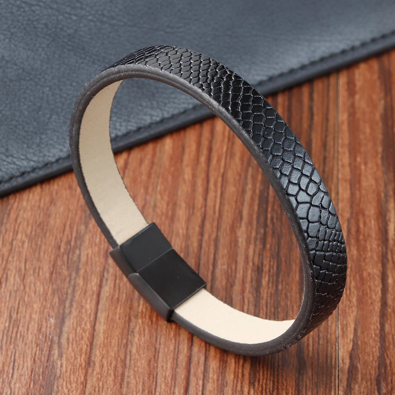 SimpleStylesnakebraceletmenLeatherBlackStainlessSteelClasp