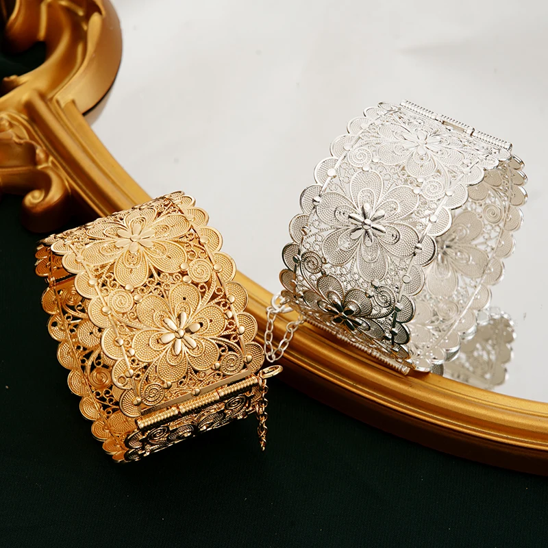 Arabic Bridal Hand Bangle Gold Plated Hollow Flower Design Side