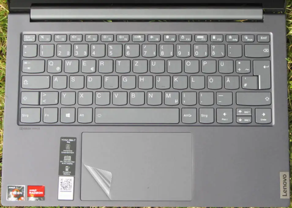 Lenevo Yoga slim770i Pro-