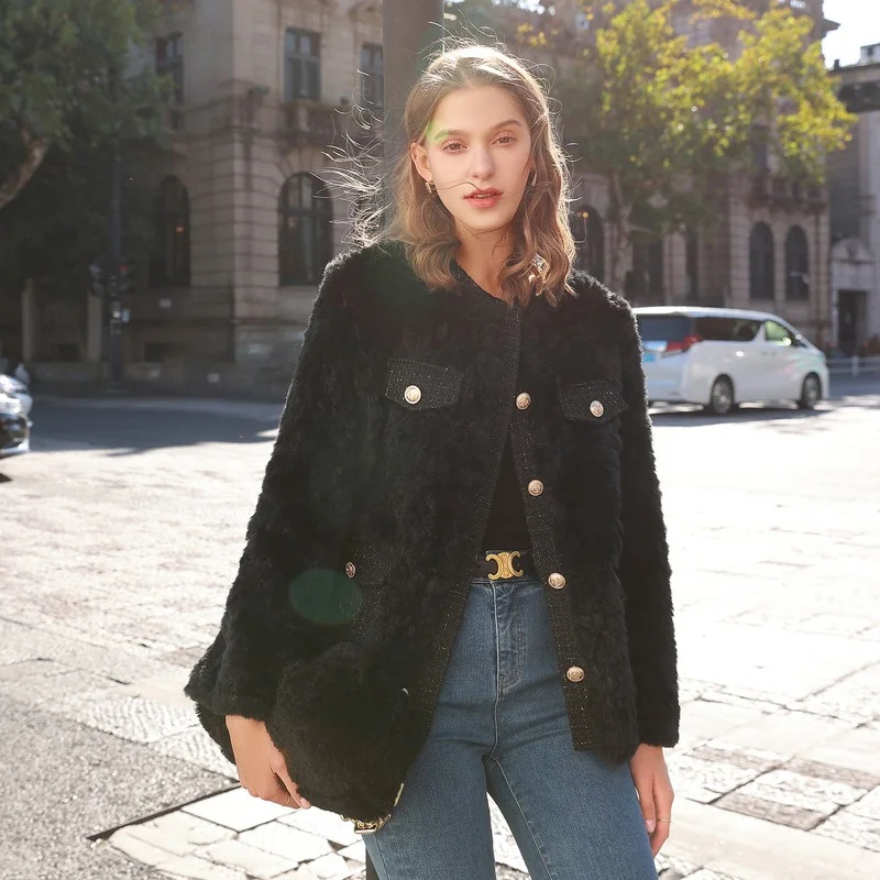 Winter New Eco-friendly Fur Coat Outdoor Warm Luxury High Quality Plush Jacket Round Neck Design Women's Fur Coat