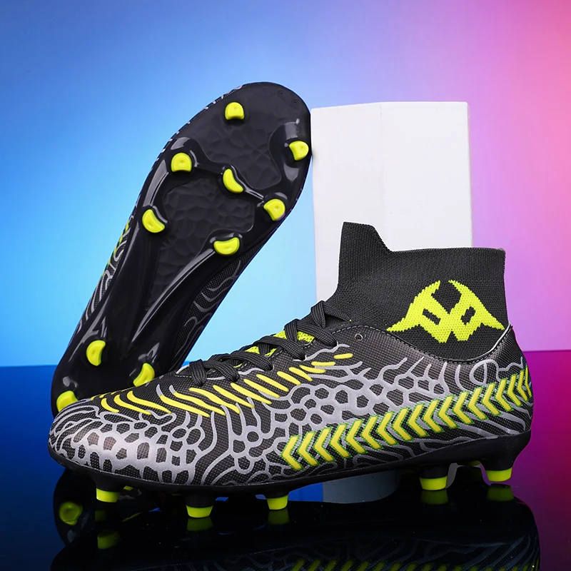 Football Field Boots Professional High Top Skid Training Shoe Futsal Sneakers Children Sports Indoor Soccer Boots Soccer Shoes