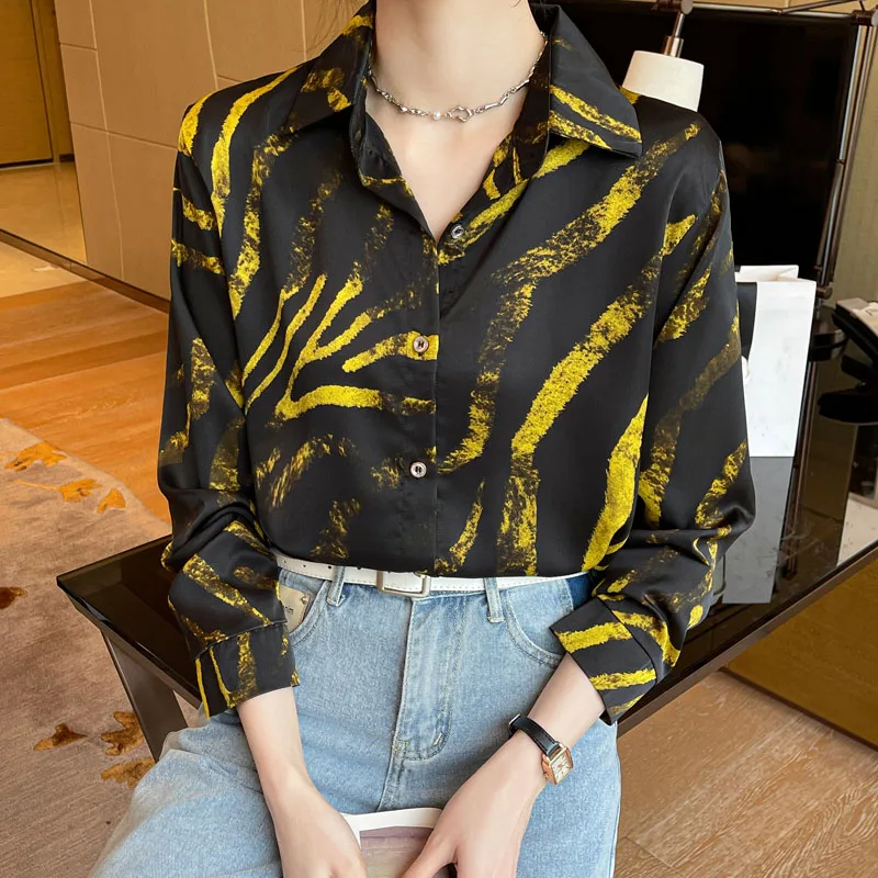Women Clothing Striped Vintage Shirts Spring Long Sleeve Loose Fashion Button Turn-down Collar Blouses Elegant Temperament Tops