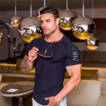 2023 Nuova camicia da palestra da uomo T-shirt a compressione da uomo Camicie Skinny Tee Shirt Palestre maschili T-shirt da corsa Fitness Sport t-shirt da uomo
