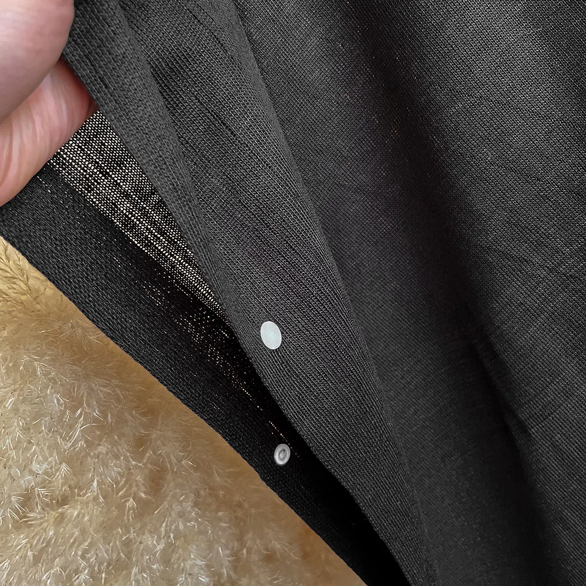 2025 Latest Design Knitted Cloak Women V-neck Solid Color One Button Shawl Simple Fashion Soft Thin Sunscreen Coat Female Scraf