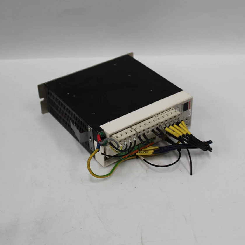 

Servo Drive DKC10.3-012-3-MGP-01VRS Used In Good Conition
