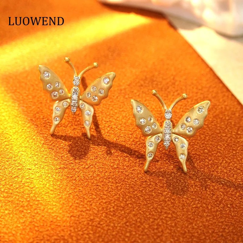 

LUOWEND 18K Yellow Gold Earrings Cute Butterfly Design 0.18carat Real Natural Diamond Stud Earrings for Women Christmas Gift
