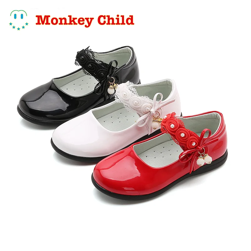 Girls Shoes White Wedding Shoes Bridal Pearl Princess Shoes Patent Leather Dress Shoes Bling Mary Janes Shoes Kids Flats beautif comfortable sandals child