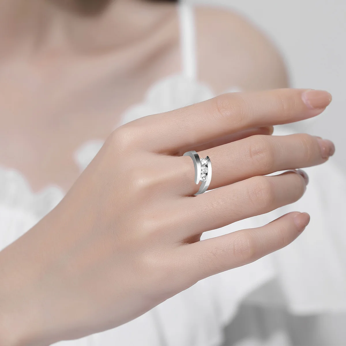 Silver Ring Silver Rings Moissanite Ring 4mm 0.3ct D Color VVS1 925 Sterling Silver Moissanite Ring For Woman Wedding Anniversary Fine Jewelry Gift