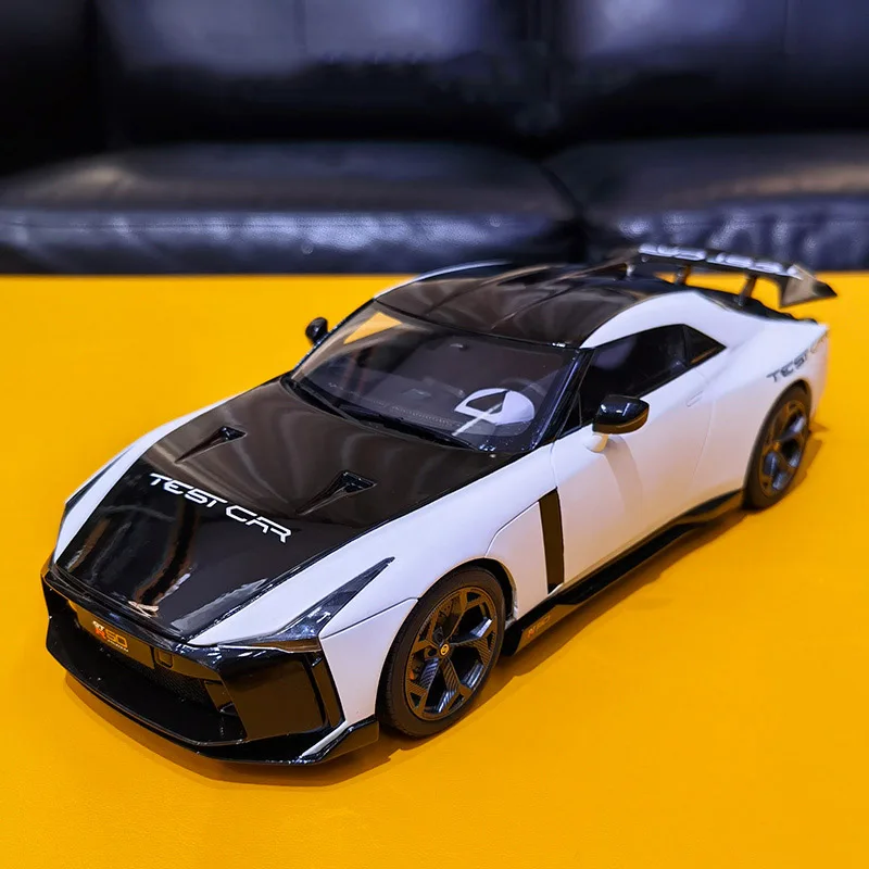 

Diecast 1/18 Scale Gtr50 Fashion Sports Car Resin Car Model Adult Collection Static Ornaments Display Toy Gift Souvenirs