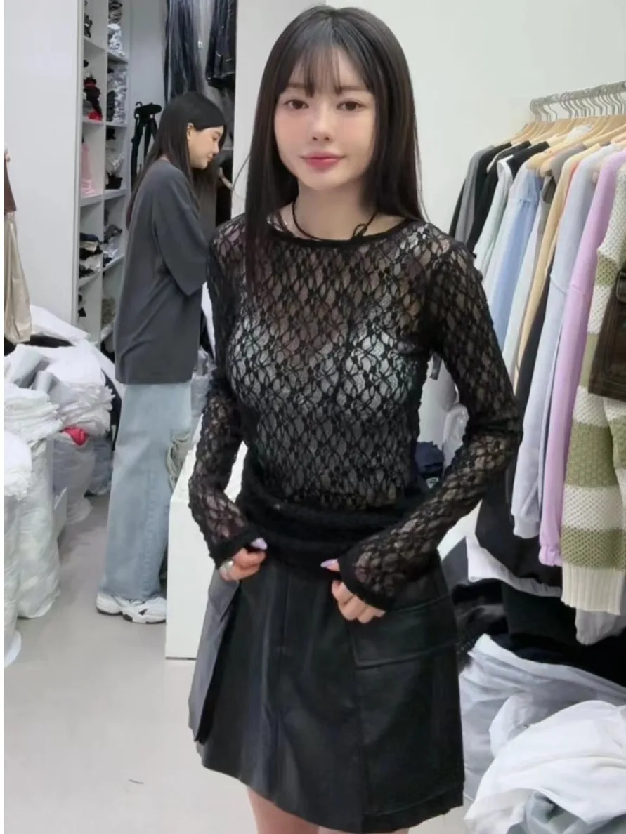 Autumn Lace Hollow out Long Sve round Ne T-irt Women's Base Layer Inner Wear Commute Sle Regular Fit Medium Softn