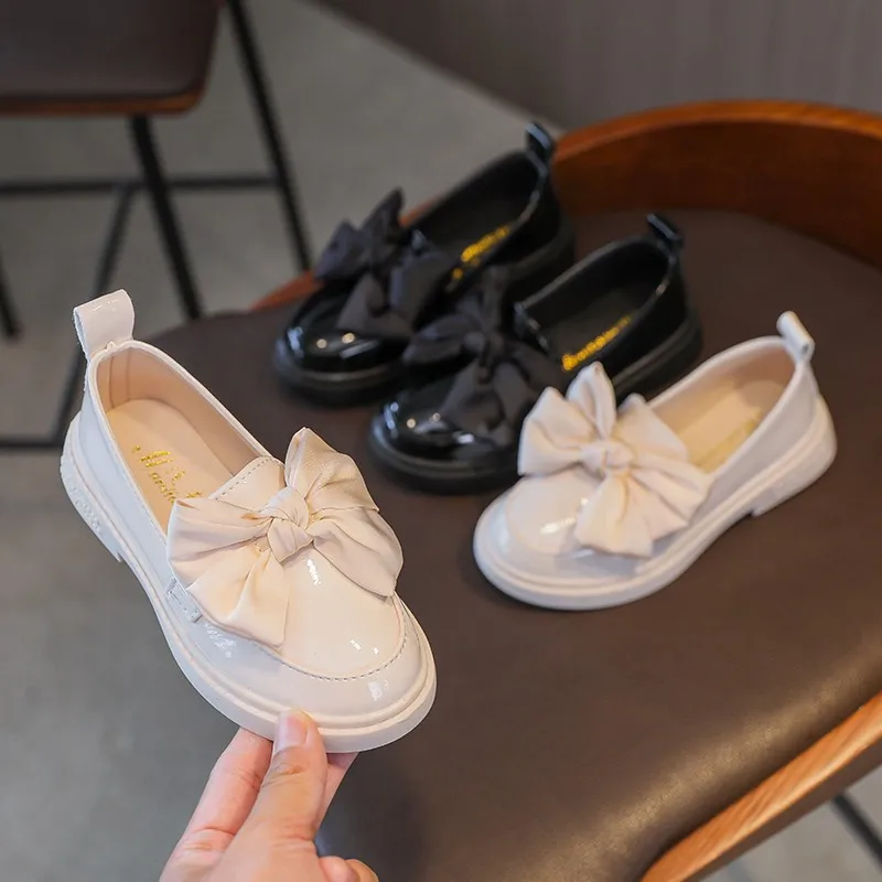 Leather Shoes Girls Shoes Girls Flats Girl's Loafers Autumn Patent Leather Black White Bowknot Slip-on Kids Flat Shoes 26-36 Rubber Sole Non-slip Children Causl Shoe