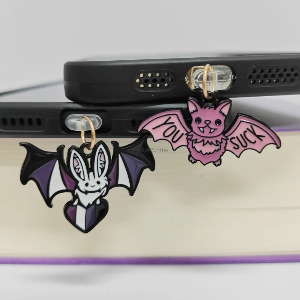 Halloween Bat Phone Dust Plug Charm – Festive Charge Port Accessory with Dust Protection